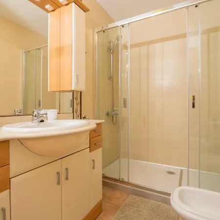 Deluxe San Jose * أرونا